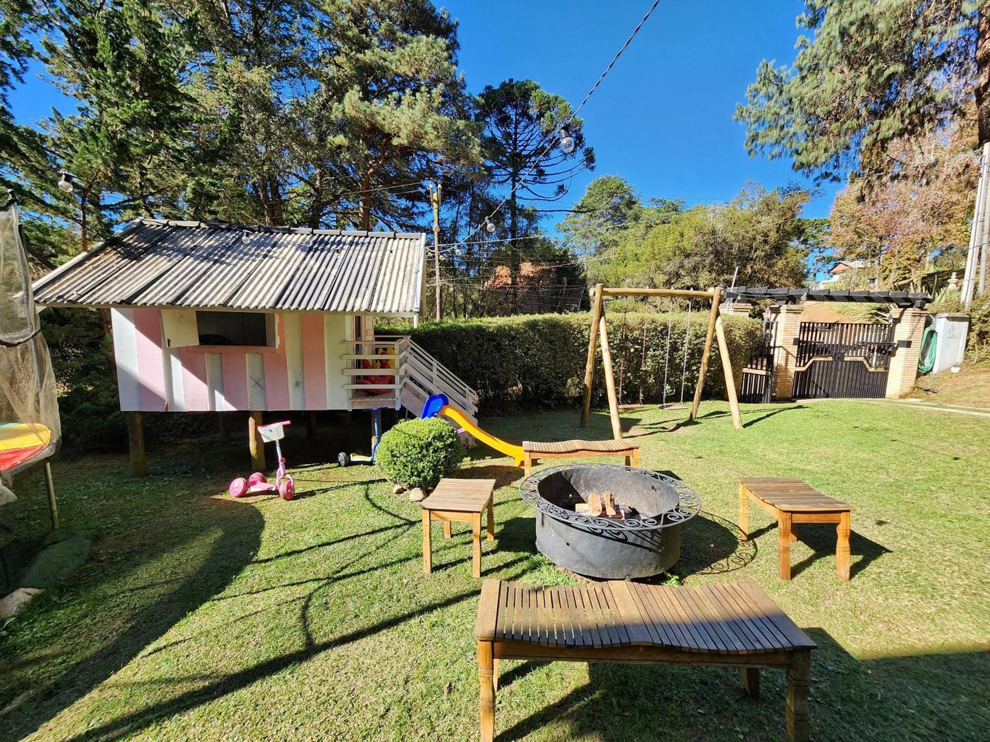 Casa Azul Campos Do Jordaoヴィラ エクステリア 写真